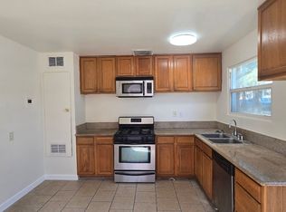 15908 Sherman Way #1, Van Nuys, CA 91406