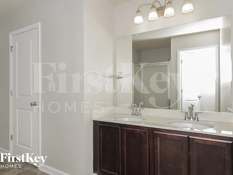 153 Southwind Cir — Photo 11