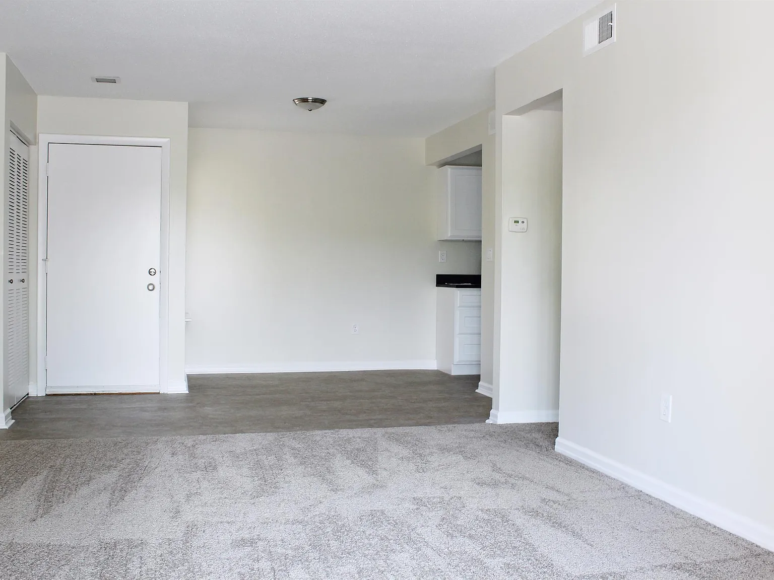 1 bed, 720 sqft, $1,995 — Photo 3