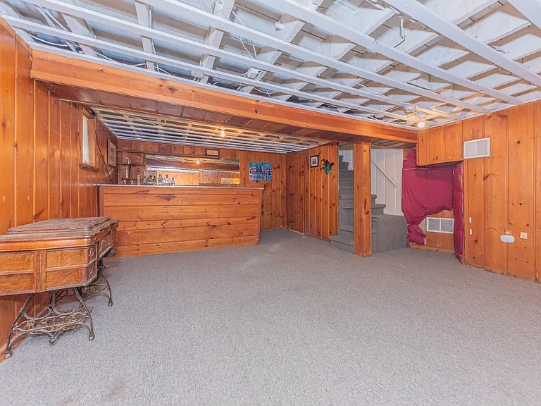 1123 W Huron St — Photo 47