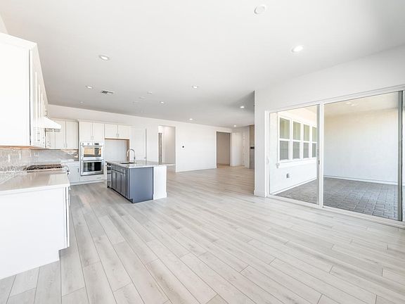 Casual dining area adjacent to the kitchen