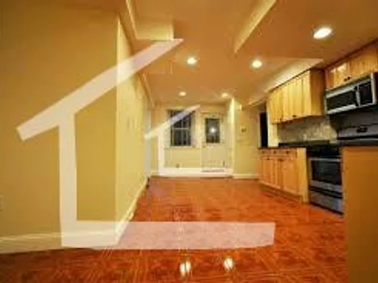 185 Winthrop Rd #A2 — Photo 10