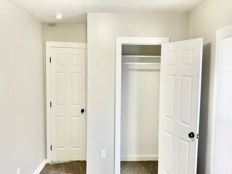 220 Logee Street — Photo 7