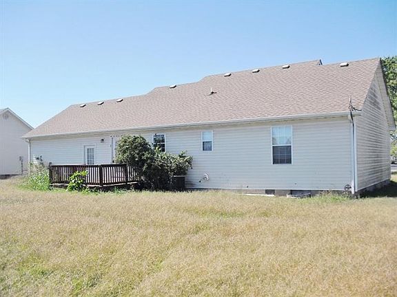 2nd image of 86 Country Dr
