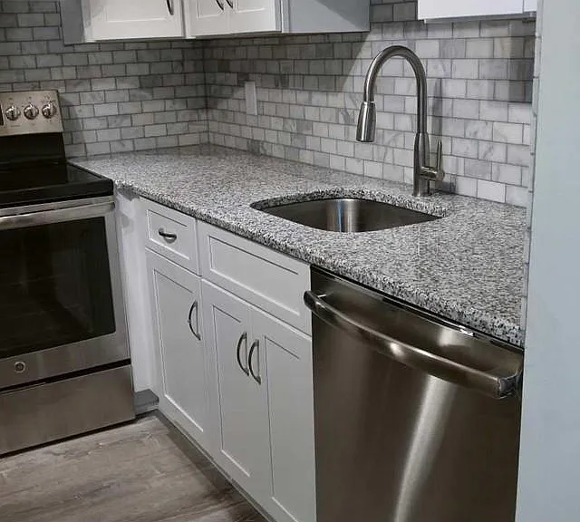 464 Liberty St #206 — Photo 2