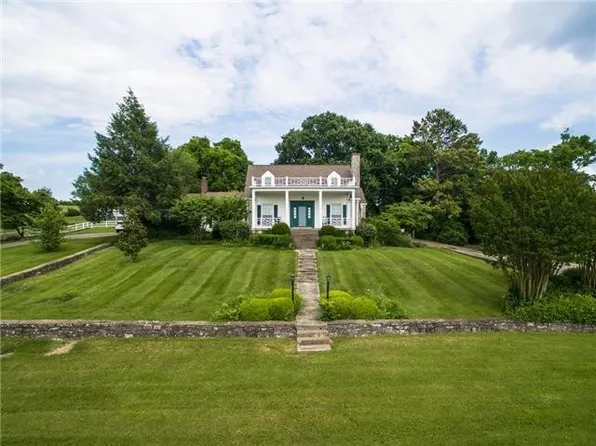 1422 Globe Rd, Lewisburg, TN 37091