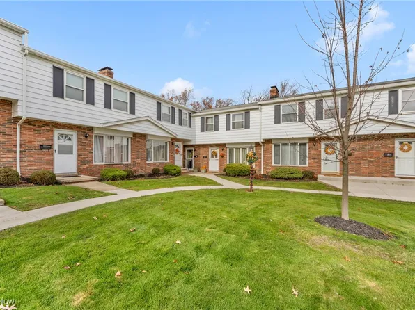 6486 State Rd APT C5, Parma, OH 44134