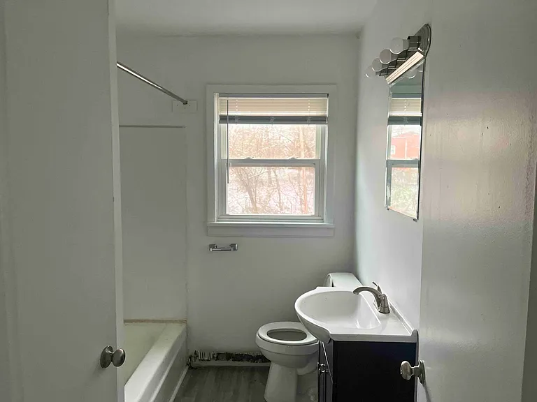 100 Navaho Ct — Photo 6