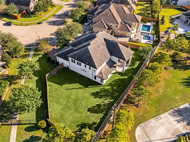 2102 Granite Brook Ln — Photo 36
