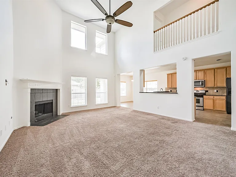 315 Willow Pointe Dr — Photo 9