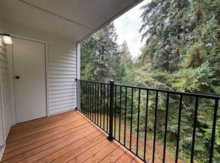 7654 Weatherstone Ln NE #D, Bremerton, WA 98311