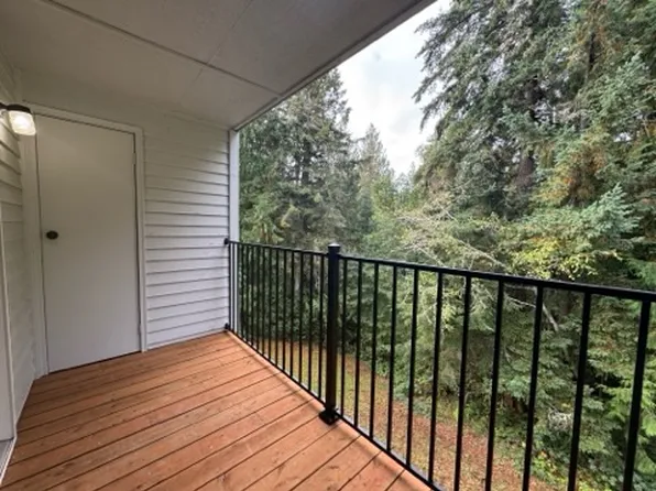 7654 Weatherstone Ln NE #D, Bremerton, WA 98311