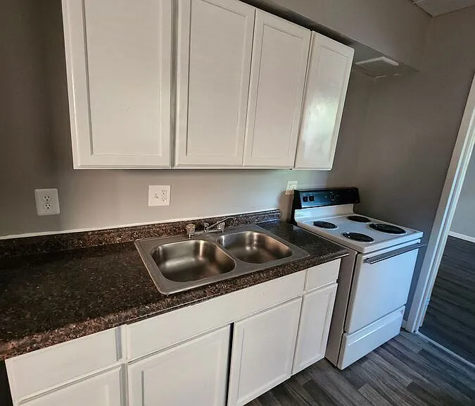 2443 Ferguson Rd #4 — Photo 7