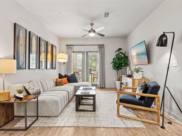 101 Crossings Dr #1426