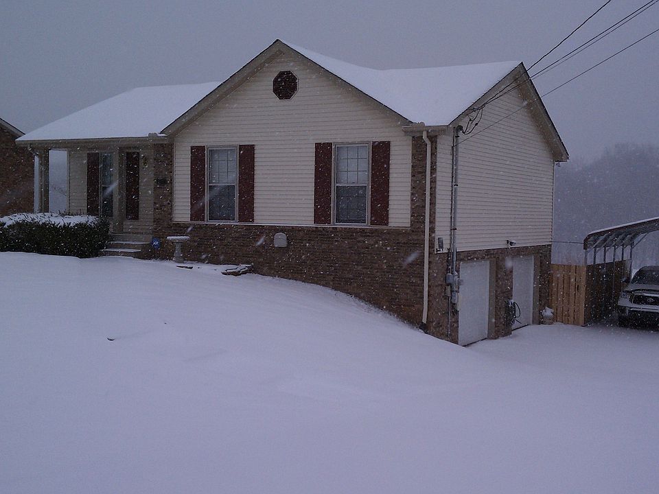 1st image of 732 W Creek Dr