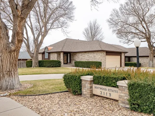 2113 Center St, Garden City, KS 67846