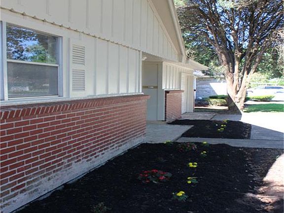 2nd image of 2610 Sweetgum St
