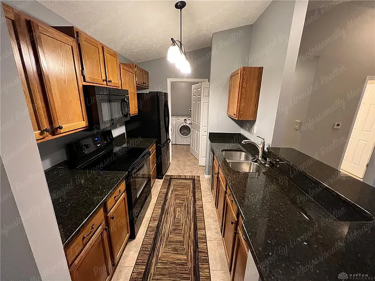 6650 Wareham Ct #8 — Photo 11