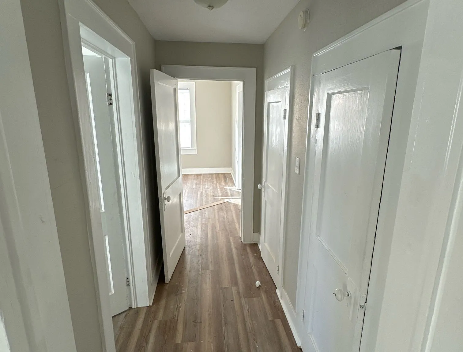 402 Hill St — Photo 1