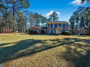 214 Willowcrest Way, Lagrange, GA 30240