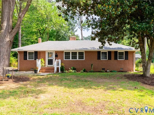 214 Meroyn Dr, Sandston, VA 23150