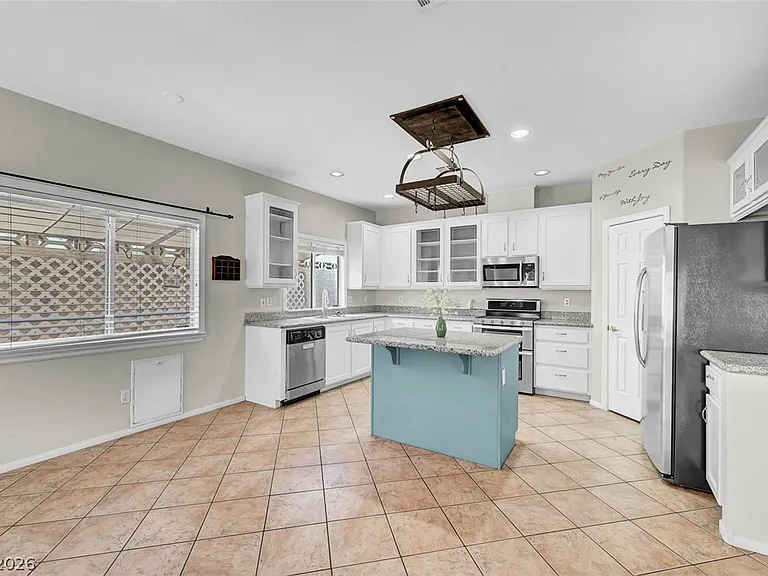8963 Crystal Lagoon Ct — Photo 22