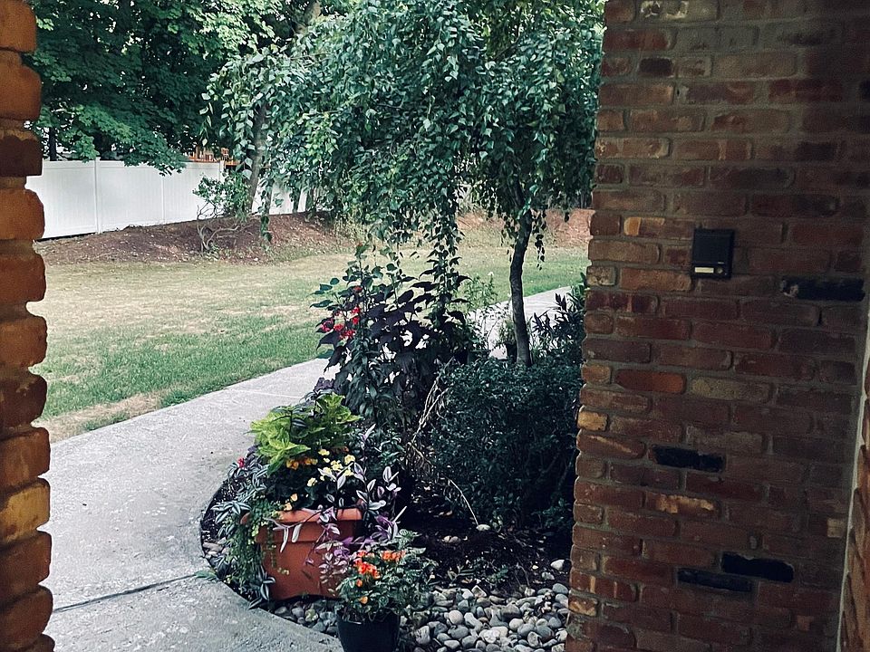 Entrance Area To Door