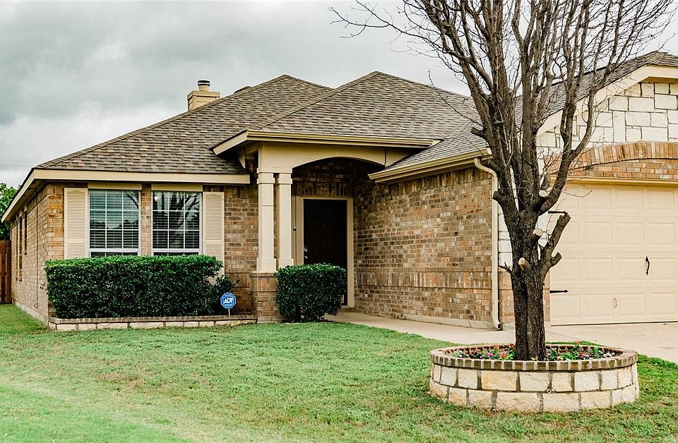 1st image of 6336 Stone Lake Ct