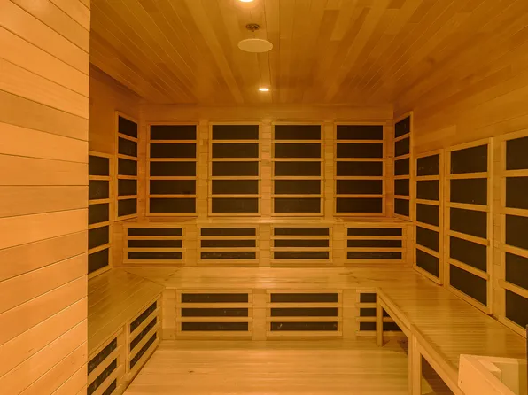 138 Willoughby Street image 18 of 42