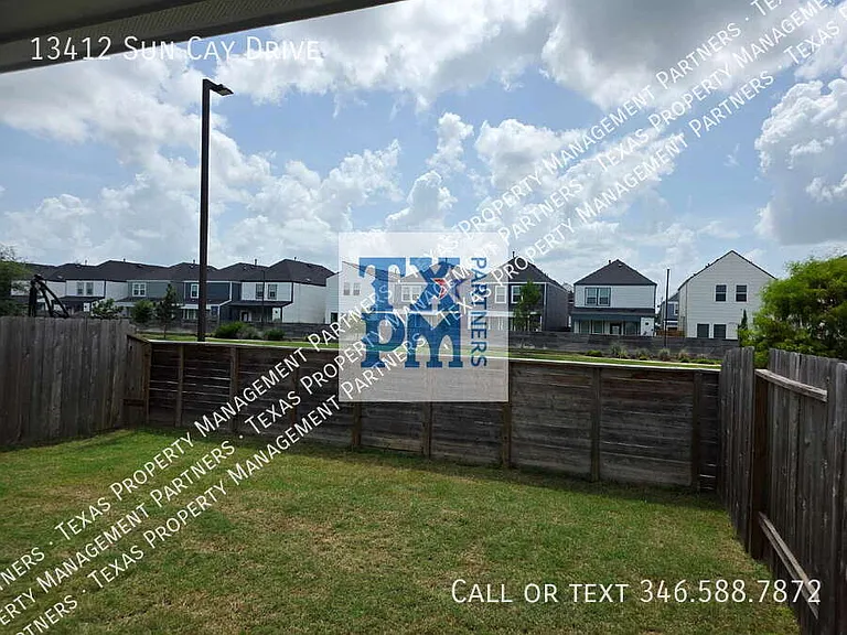 13412 Sun Cay Dr — Photo 5