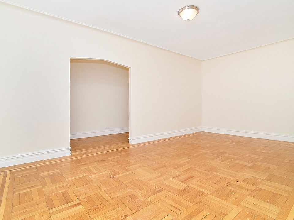 1st image of 217 Haven Ave APT 5G