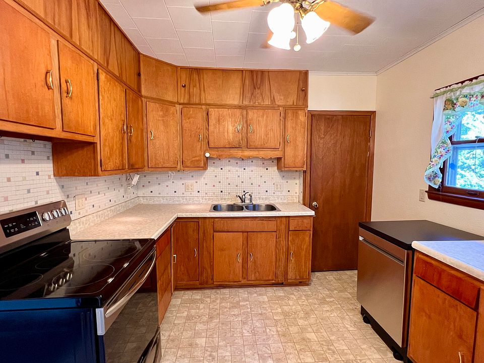 39242 251st St, Plankinton, SD 57368 MLS 23253 Zillow