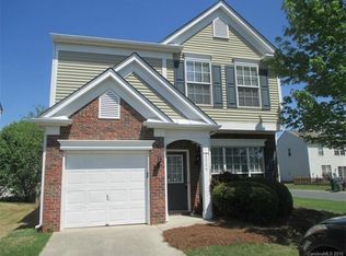 2029 Chinabrook Ct, Charlotte, NC 28270