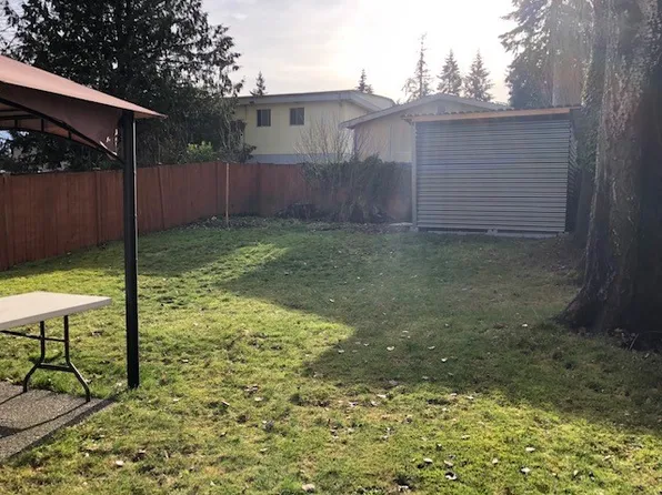 122 117th Pl SE APT B, Everett, WA 98208