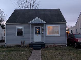 26431 Clancy St, Roseville, MI 48066