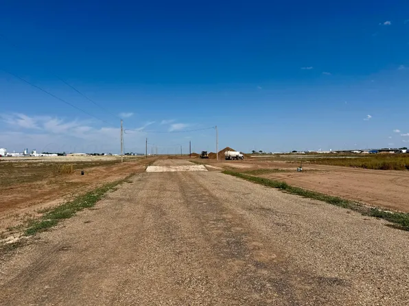 10961 Peggy Ln, Dumas, TX 79029