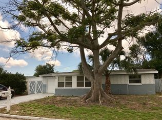 2043 Holiday Dr, Holiday, FL 34691