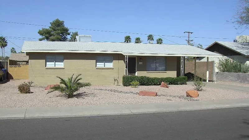 Building Photo - 1418 S Beck Ave