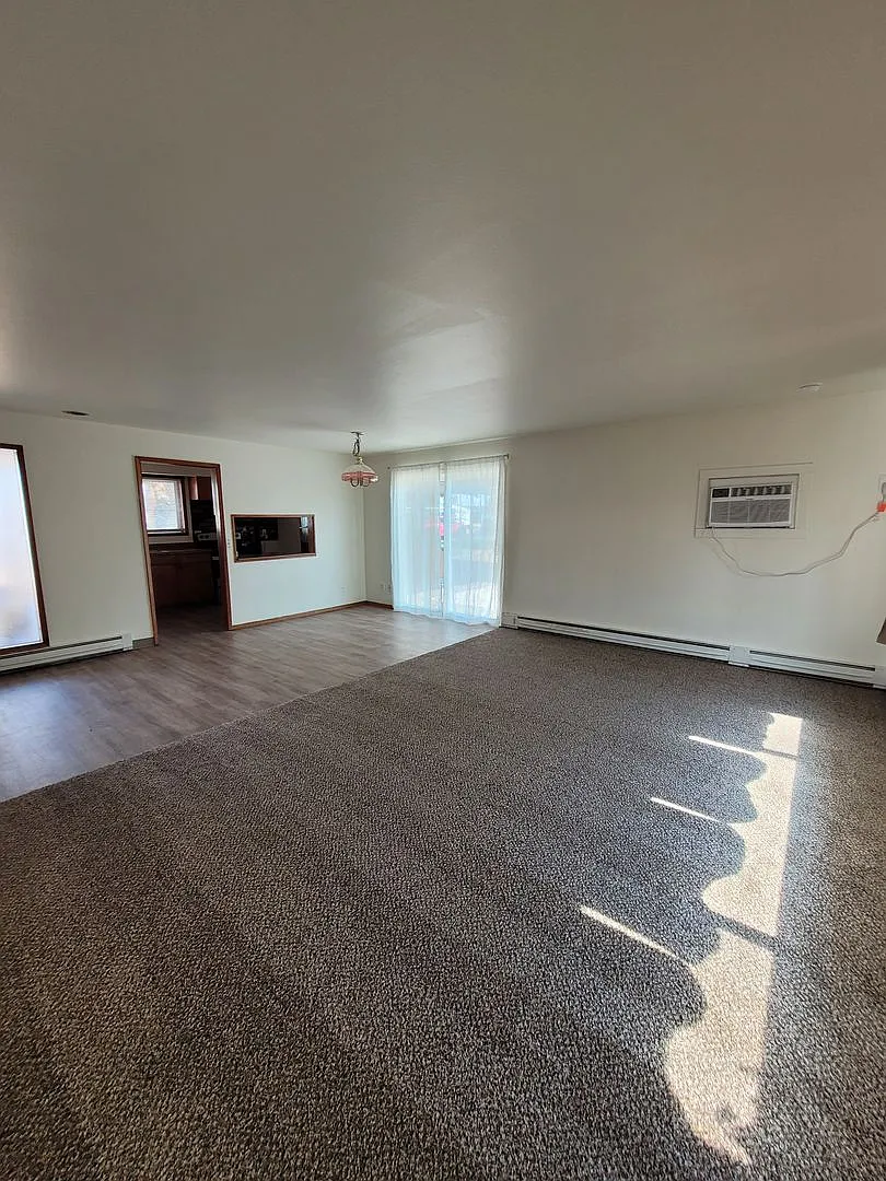 207-209 Carswell Dr — Photo 4