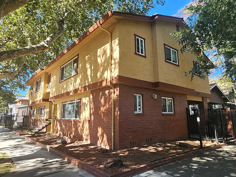 1430 V St #2 — Photo 1