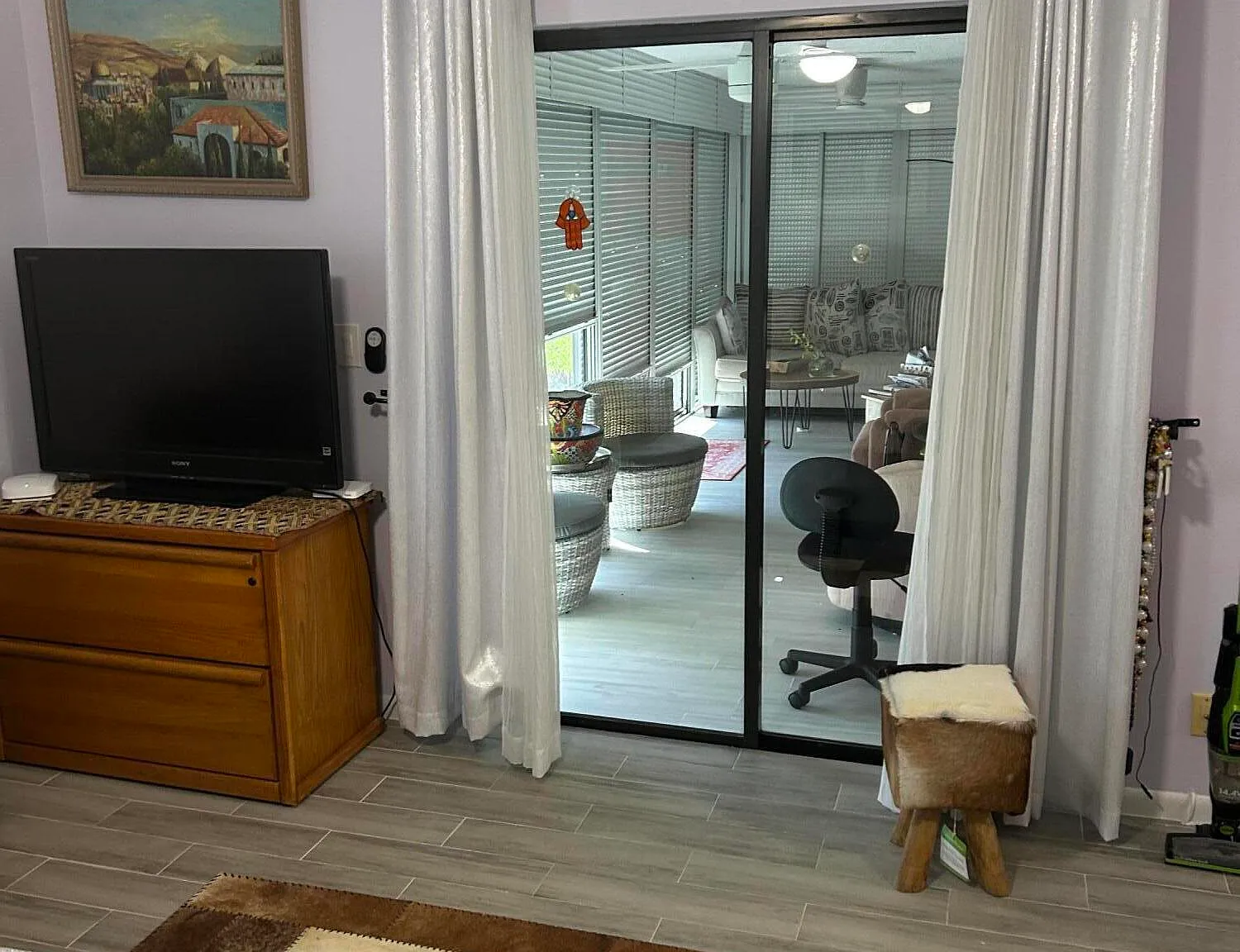 3 bed, 2.0 bath, 1469 sqft, $4,250 — Photo 4