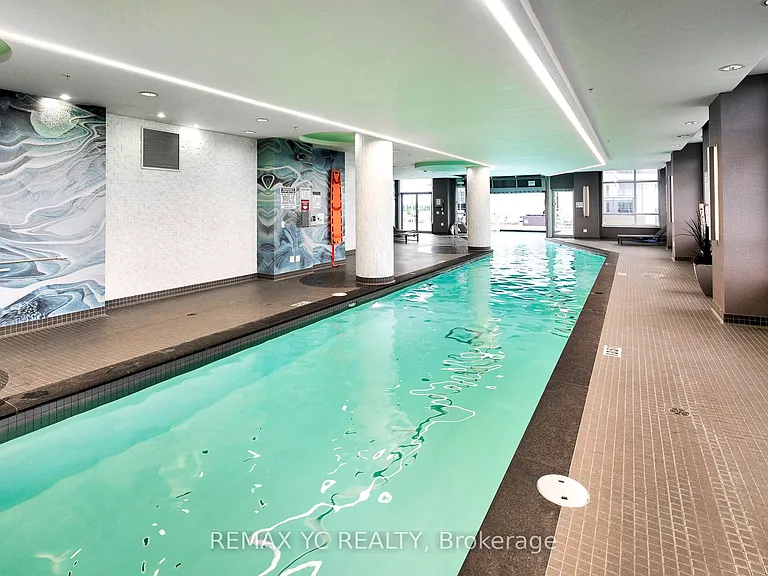 9191 Yonge St #201 — Photo 22