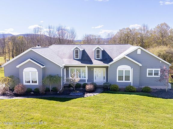 2nd image of 1123 Mc Murdy Hill Road