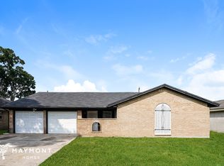 1303 Bayou Dr, Alvin, TX 77511