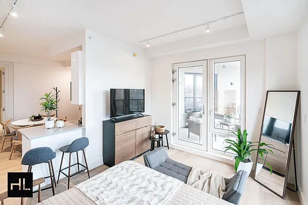Rented by Highline Residential | media 1