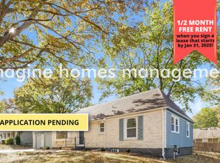 7608 Lamar Ave, Prairie Village, KS 66208