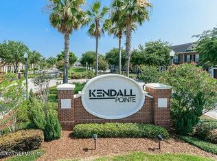 1460 Landau Rd, Jacksonville, FL 32225