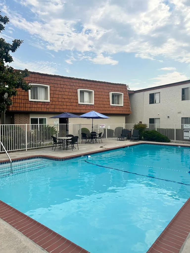 Villa Capri Apartments — Photo 1