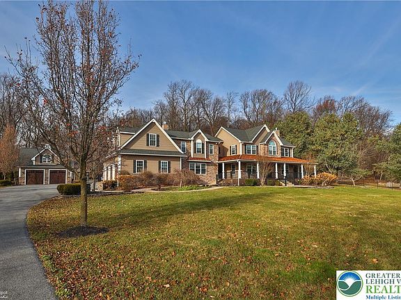 5th image of 284 Walker Rd