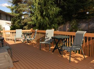 23911 SE 41st St, Issaquah, WA 98029